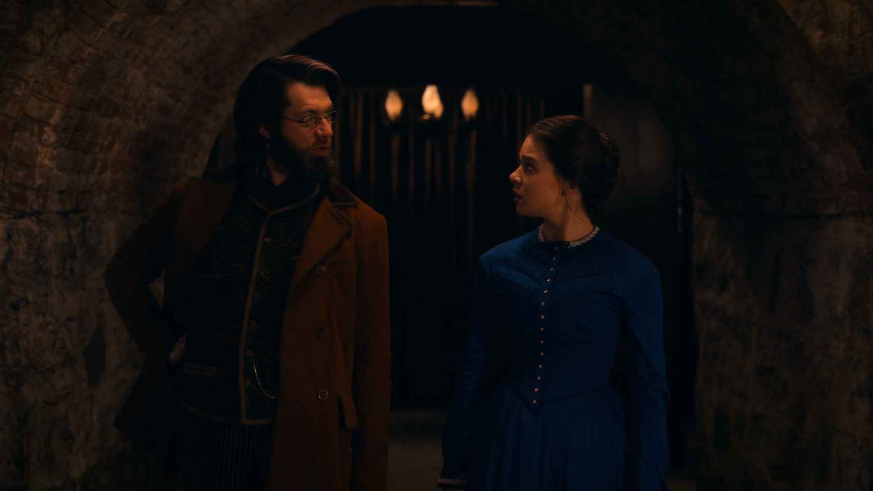 Emily Dickinson y Walt Whitman en la serie.