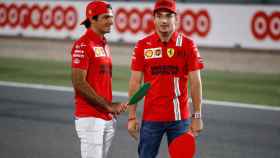 Carlos Sainz y Charles Leclerc en el circuito de Jeddah en Arabia Saudí