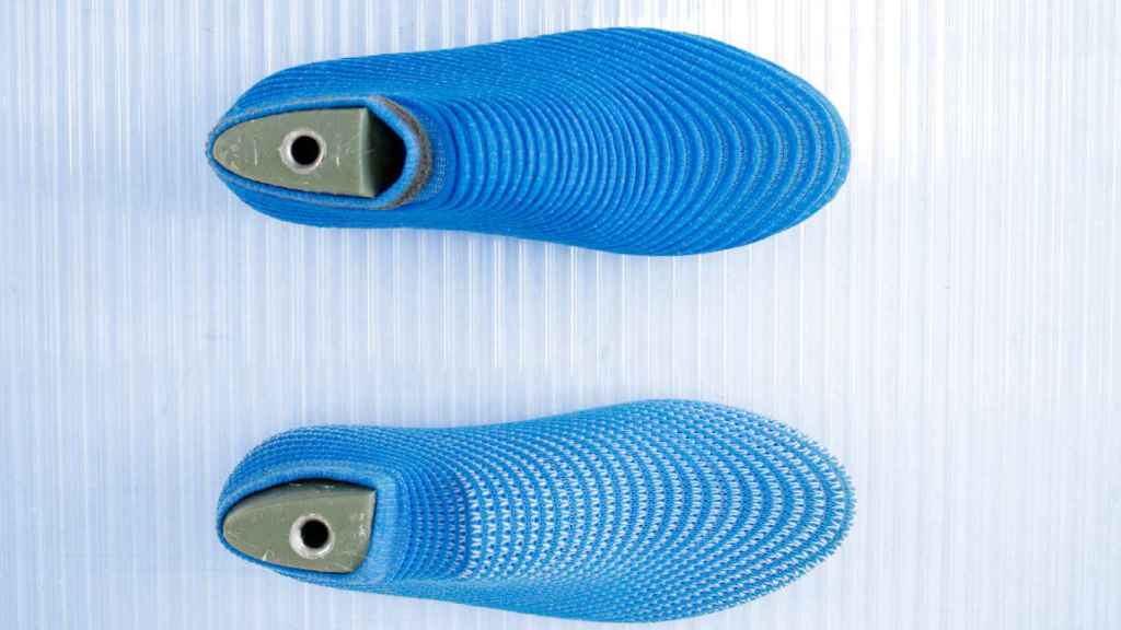 Zapatillas tejidas con técnica circular
