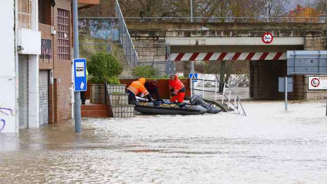 Inundaciones por la crecida del rio Ebro en Miranda de Ebro. / ICAL