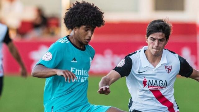 Peter Federico durante un partido con el Castilla