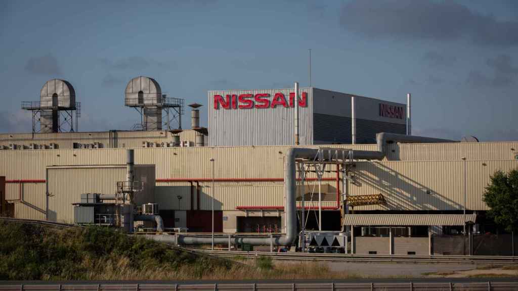 Exterior de la fábrica de Nissan en la Zona Franca de Barcelona