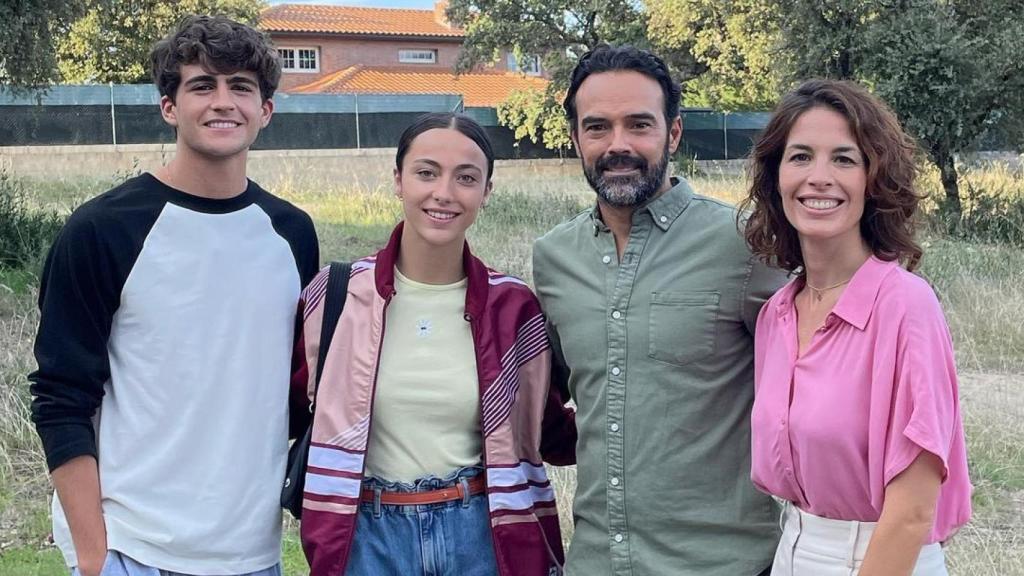 El grupo de actores con los que Ricardo Rodríguez llevó a cabo su último proyecto.
