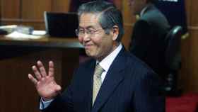 Fujimori, en una imagen de archivo, durante uno de sus juicios.