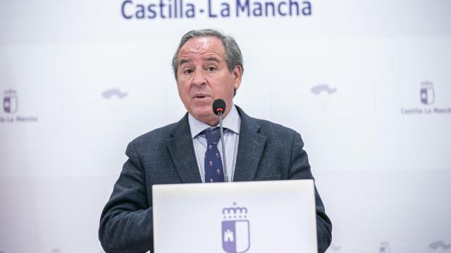 Ángel Nicolás, presidente de Cecam y Fedeto