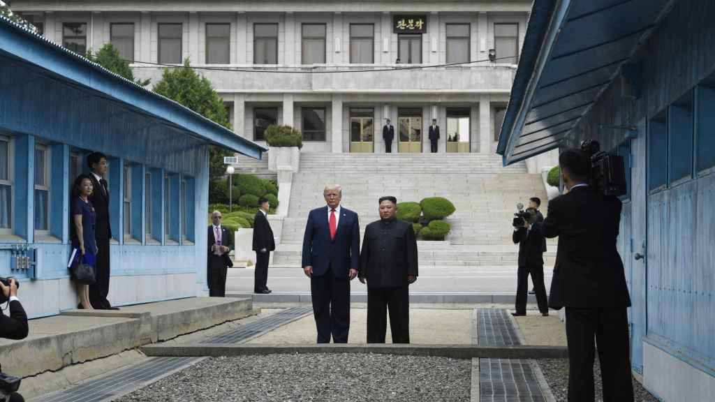 Kim Jong Un y Donald Trump en Corea del Sur.