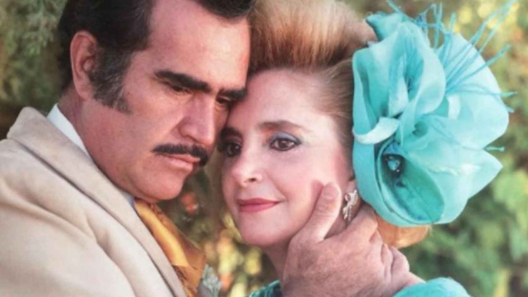 El cantante Vicente Fernández y su esposa Cuquita, su amor de toda la vida.