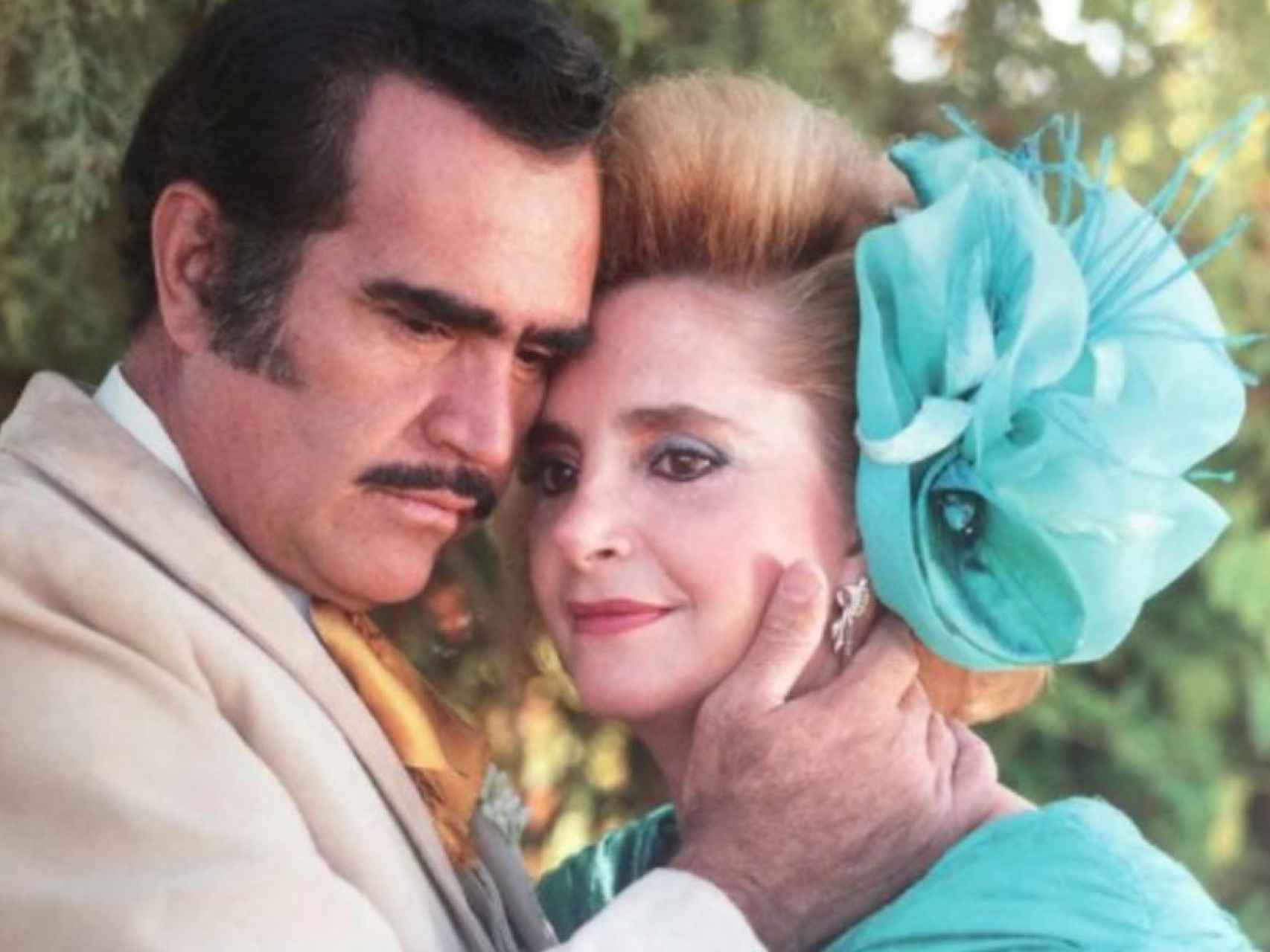 El cantante Vicente Fernández y su esposa Cuquita, su amor de toda la vida.