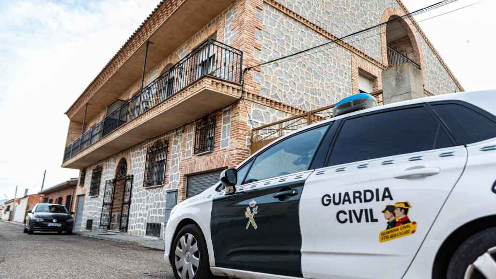 La Guardia Civil, en Gálvez, investiga el crimen.