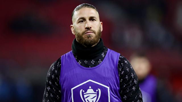 Sergio Ramos, calentando con el PSG antes de un partido