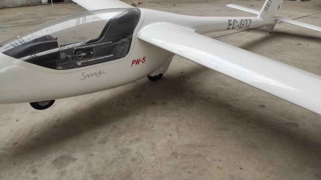 Sesana saca a subasta pública cinco aeronaves monoplaza “PW5 Smyk” de vuelo sin motor en el aeródromo de Ocaña (Toledo)
