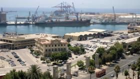 Vista del puerto de Málaga.