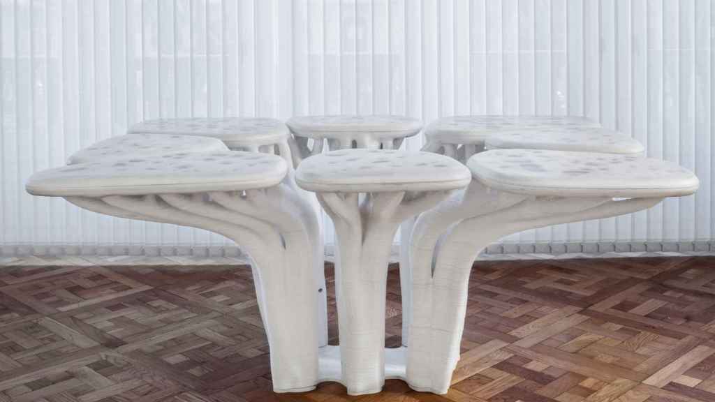 Mesa impresa en 3D en la Casa Sayrach, Barcelona