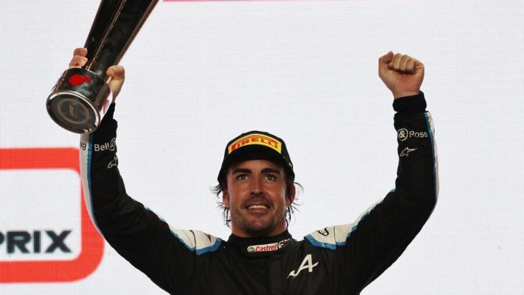 Fernando Alonso, en el podio