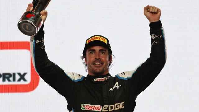 Fernando Alonso, en el podio
