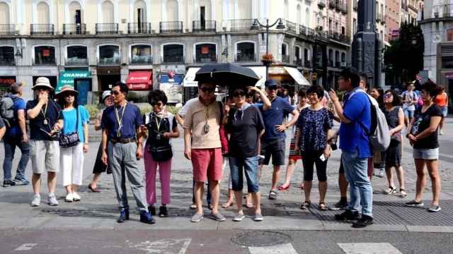 Turistas asiáticos en Madrid.