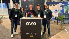 El equipo de OWO, en el Consumer Electronics Show.