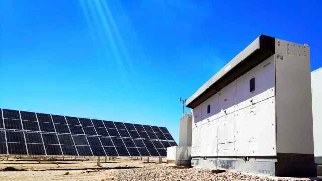 Ingeteam instala en Cáceres el primer parque solar con baterías a gran escala del país