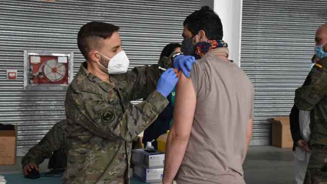 Militares vacunando en Zamora