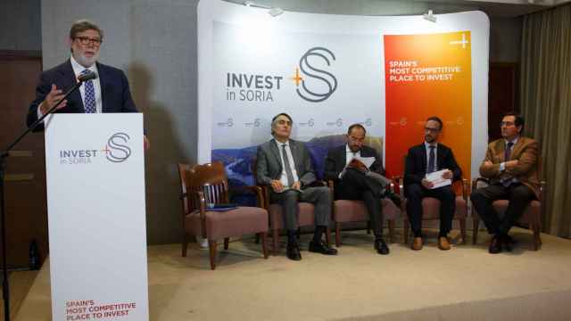 Imagen de archivo: Santiago Aparicio, José María Ribo, Luis Rey y Antonio Garamendi durante la presentación del proyecto 'Invest Soria' en 2017
