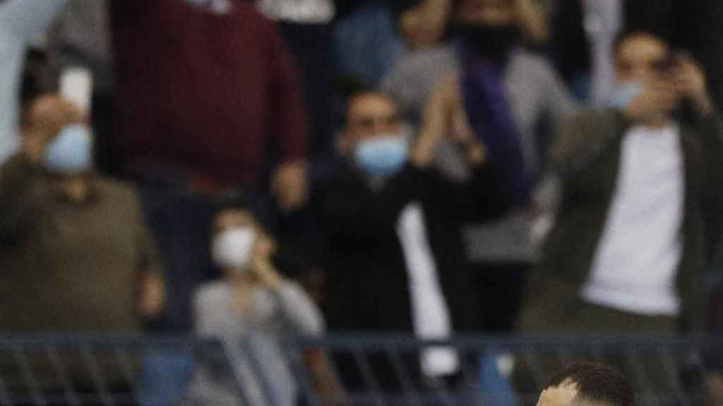 Karim Benzema celebra su gol al FC Barcelona en la Supercopa