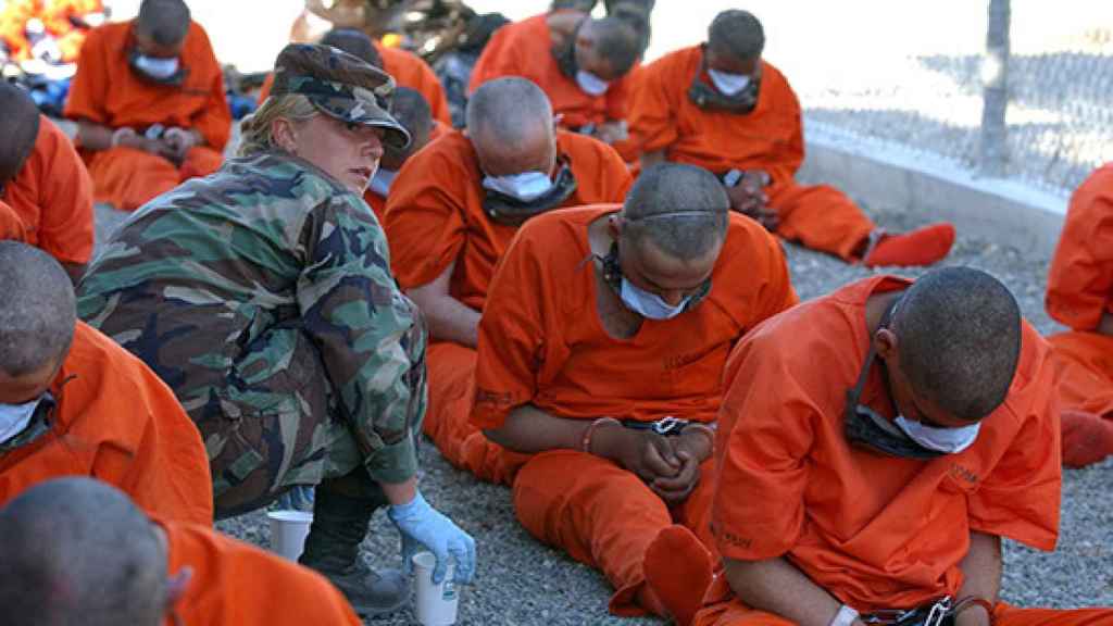 Prisioneros en Guantánamo.