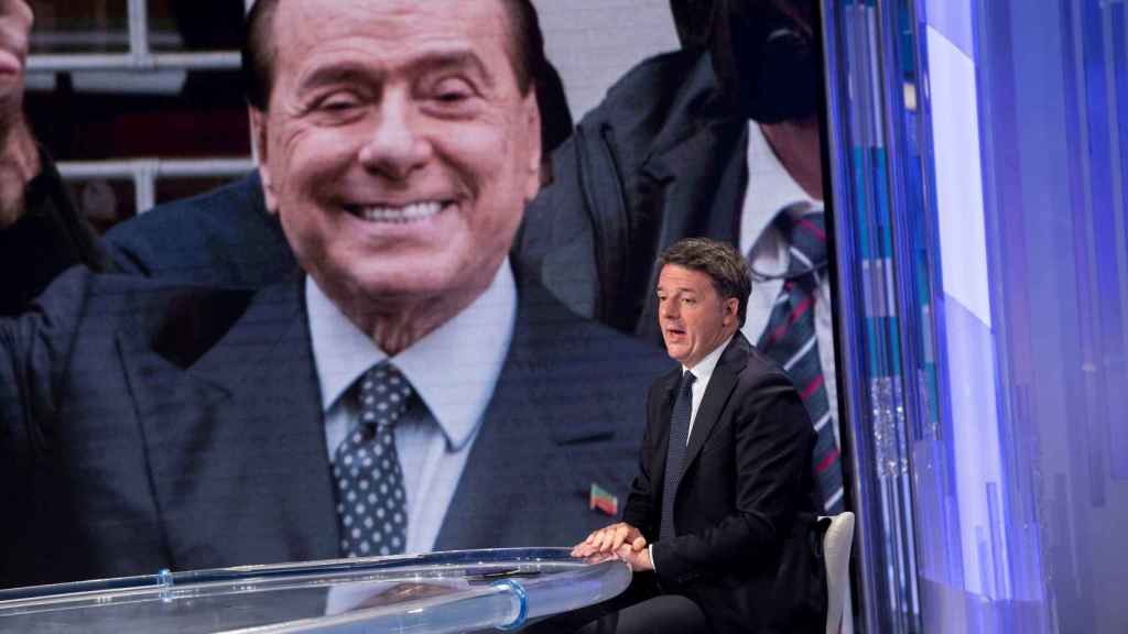Former Prime Minister Matteo Renzi talks about Berlusconi on TV.
