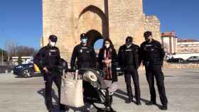 Encuentro de la madre del niño con la Policía Nacional de Ciudad Real