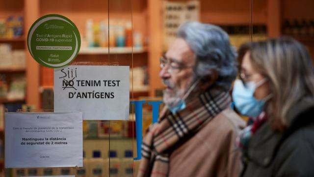 Fachada de una farmacia.