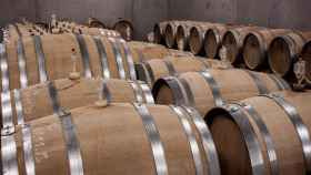 Las barricas, aspecto clave del sector vitivinícola.