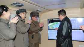 Kim Jong-Un en el ensayo de un misil hipersónico esta semana.