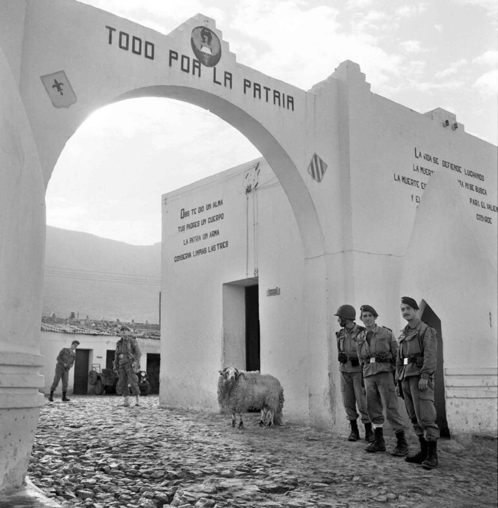 Cuartel de la brigada paracaidista en Sidi Ifni, en el año 1957.