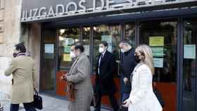 Javier Iglesias evita la foto y no declara por la presunta financiación ilegal del PP de Salamanca