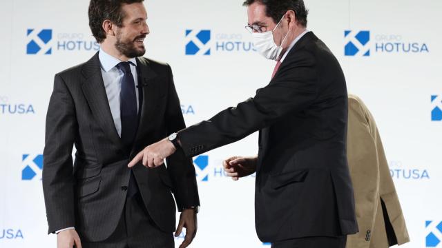 El líder del PP, Pablo Casado, y el presidente de la CEOE, Antonio Garamendi.