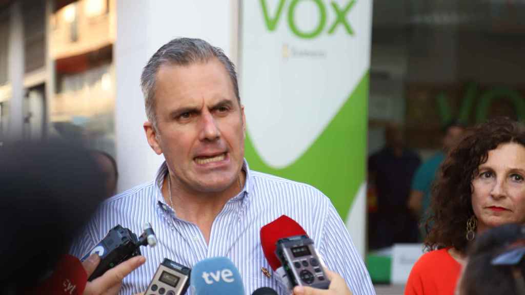 Javier Ortega Smith en la inauguración de la sede de VOX en Zamora | Foto: ICAL