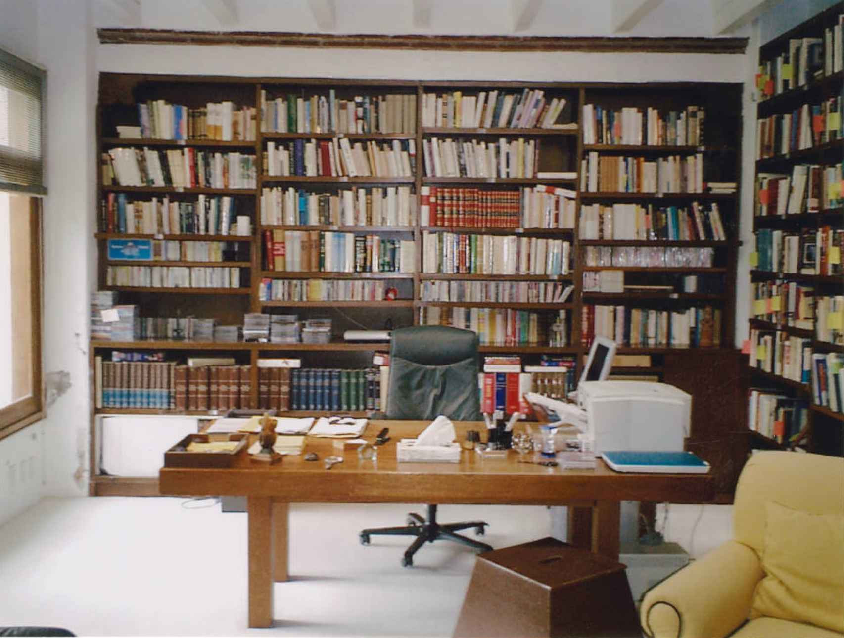 El estudio de trabajo del escritor en su casa de México DF.