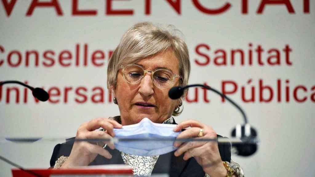 La consellera de Sanidad de la Comunidad Valenciana, Ana Barceló, en una rueda de prensa.