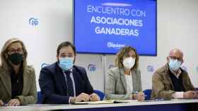 Reunión del PP de Castilla-La Mancha con asociaciones ganaderas. Foto: PP CLM
