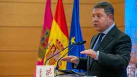 El presidente de Castilla-La Mancha, Emiliano García-Page, este lunes en Alovera (Guadalajara)