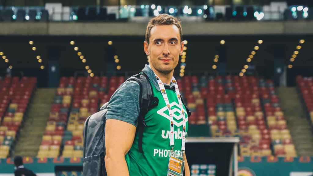 El fotógrafo vallisoletano Andrés Domingo en la Copa África