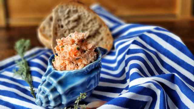 Paté de salmón, un aperitivo perfecto para hacer con antelación