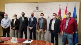 Firma del convenio entre la Consejería de Desarrollo Sostenible y la Real Fundación de Toledo. Foto: JCCM