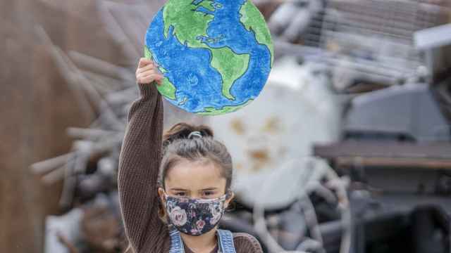 Luces y sombras en el Día de la Educación Ambiental: El ecocidio se podría convertir en genocidio