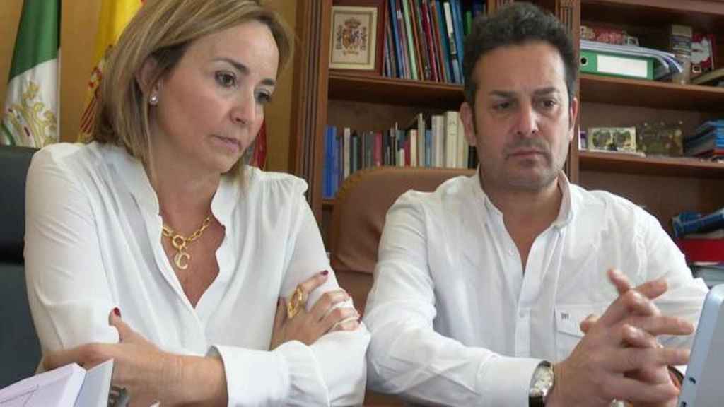 La pareja de alcaldes de El Verger y Els Poblets, vacunados antes de tiempo, dan positivo en covid