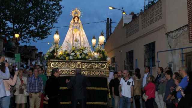 La procesión de la Virgen de la Salud, una de las señas de identidad de Tejares