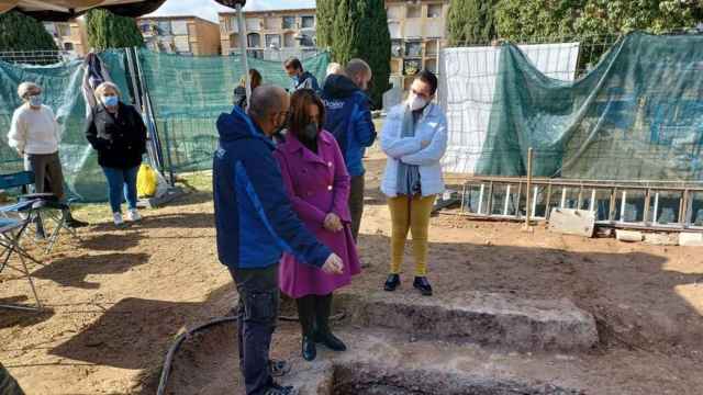 Encuentran los restos de cinco víctimas del franquismo en una fosa del cementerio de Alicante