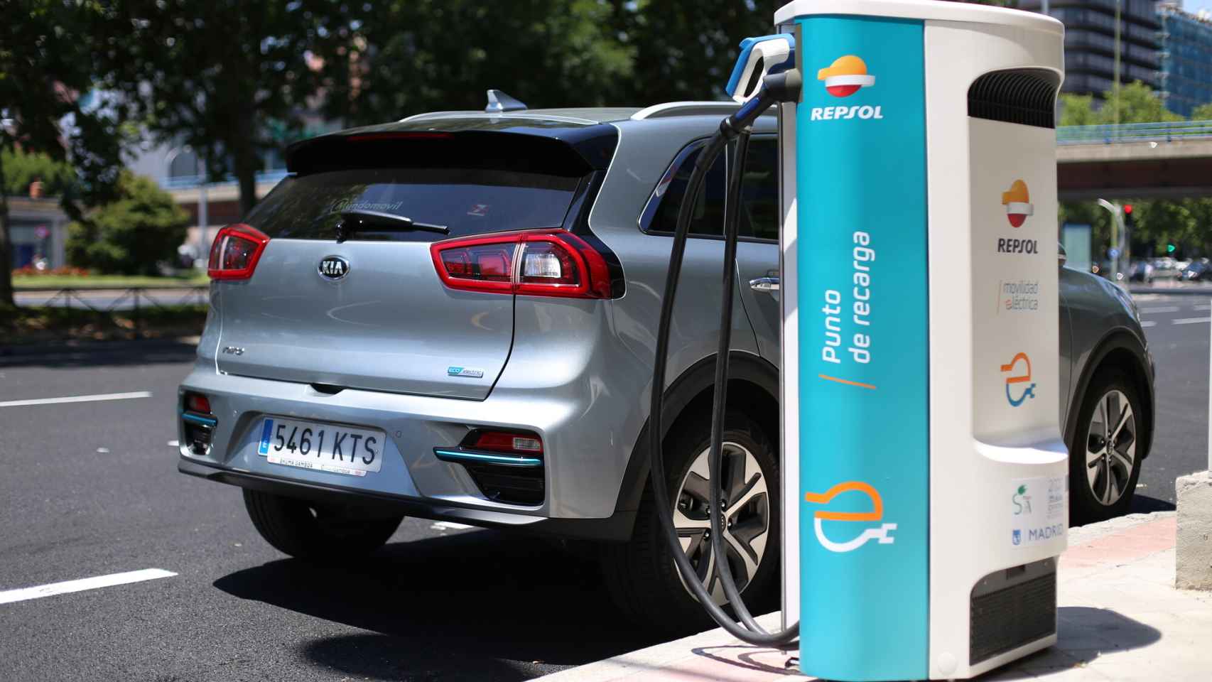 Repsol es otra de las compañías que están invirtiendo en los puntos de recarga del coche eléctrico.