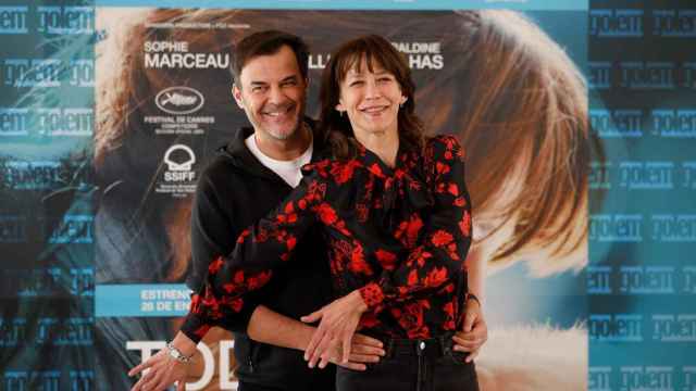 François Ozon estrena 'Todo ha ido bien', su nueva película que trata el polémico tema de la eutanasia en Francia.