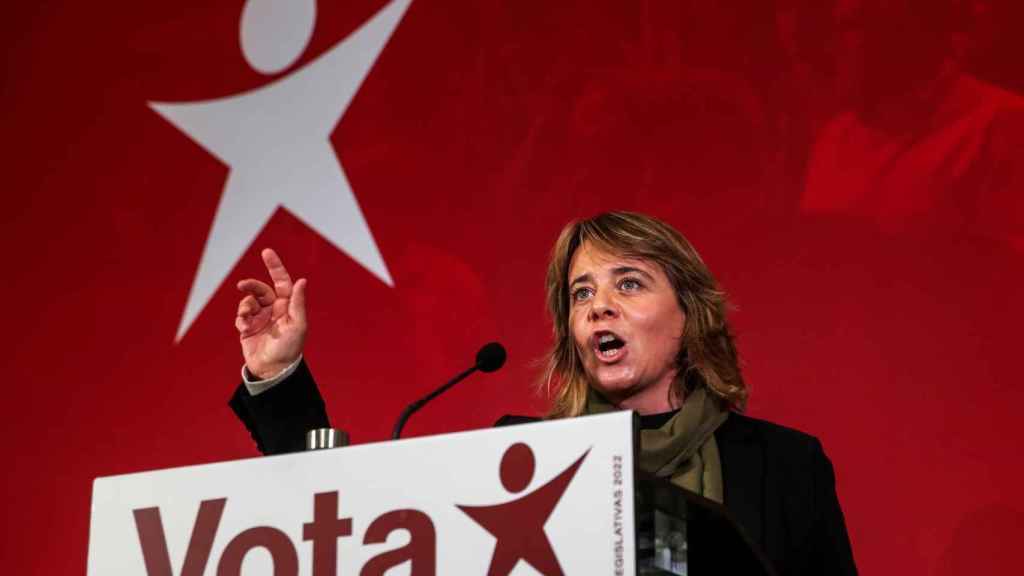 La líder del Bloco de Esquerda, Catarina Martins,  en un mitin.