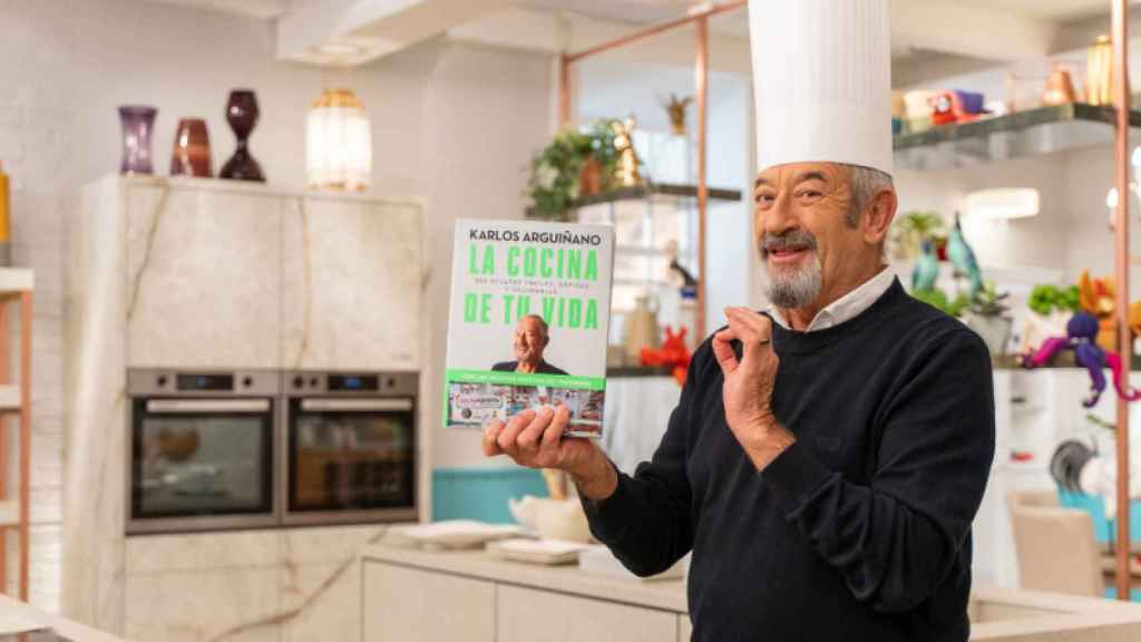 El cocinero Karlos Arguiñano es, sin duda, el que más libros vende.